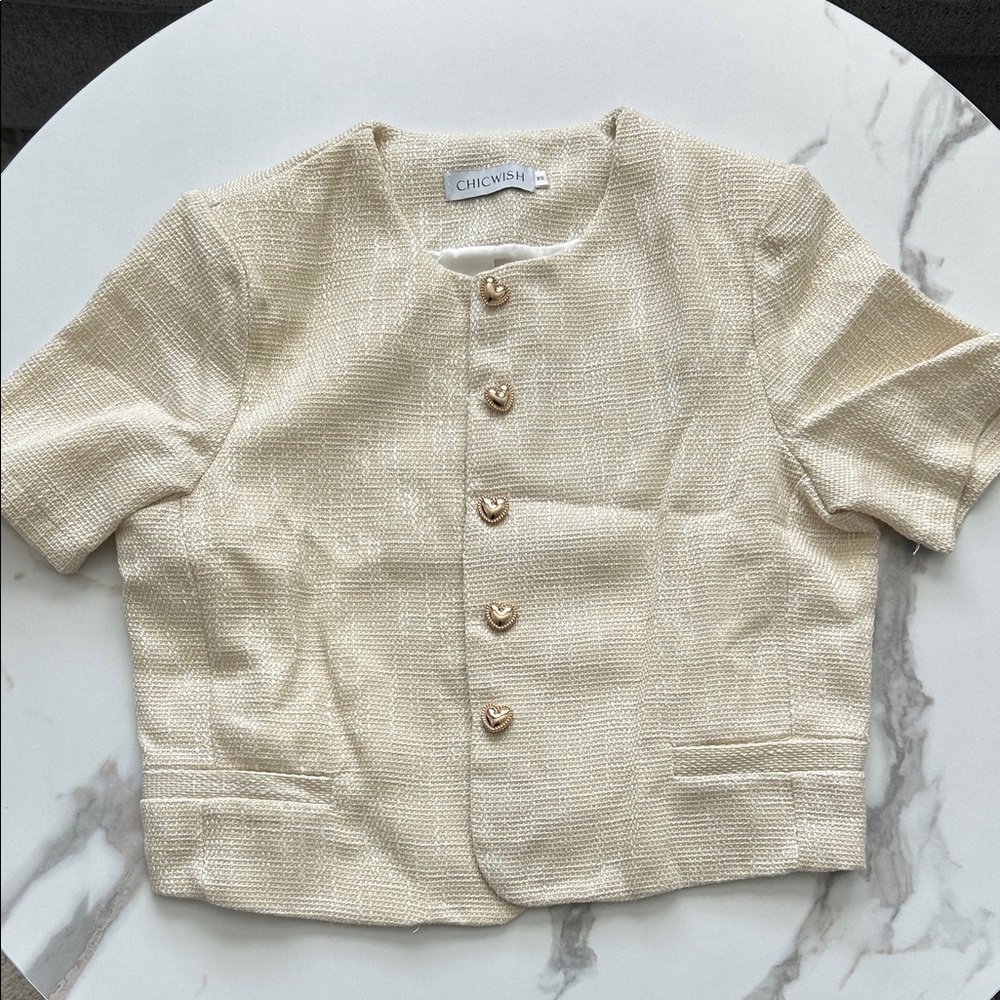 Chicwish Beige Textured Short Sleeve Jacket